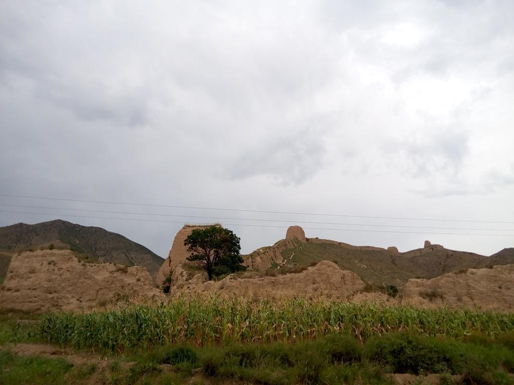 Datong Green Island Youth Hostel Exterior photo